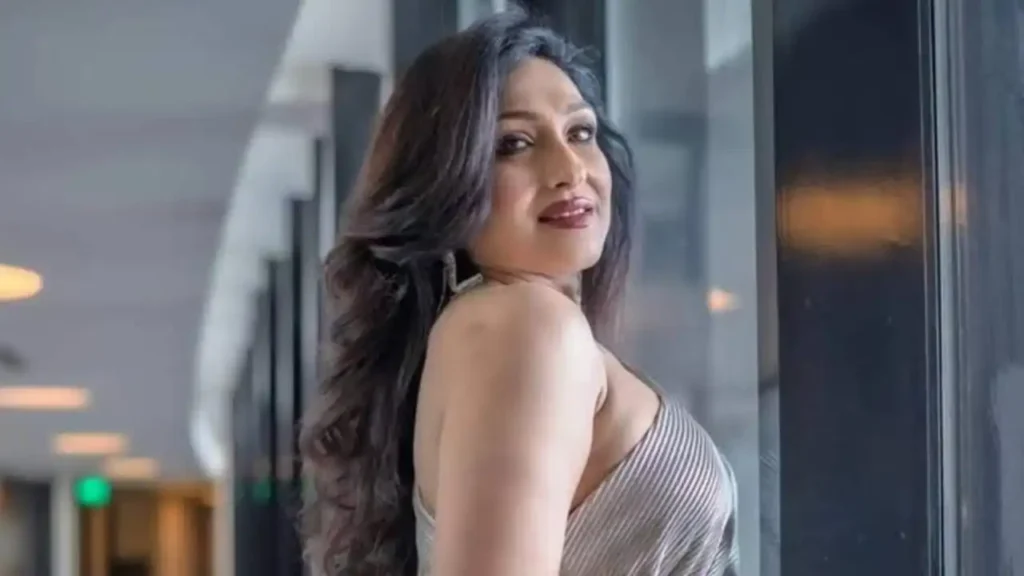 “51 and Stunning: Rituparna Sengupta’s Simple Secrets to Shine!”